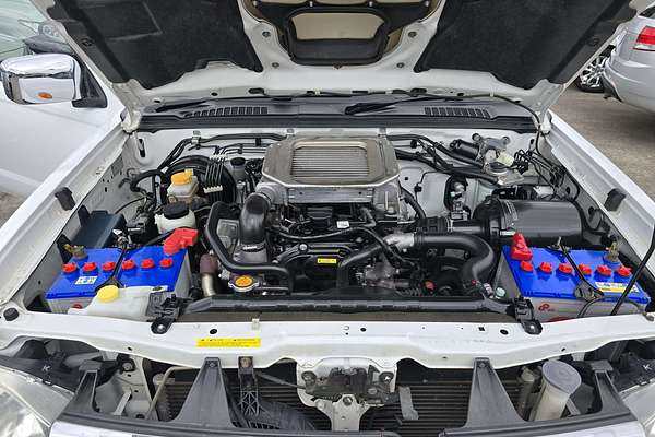 2013 Nissan Navara ST-R (4x4) D22 SERIES 5 4X4