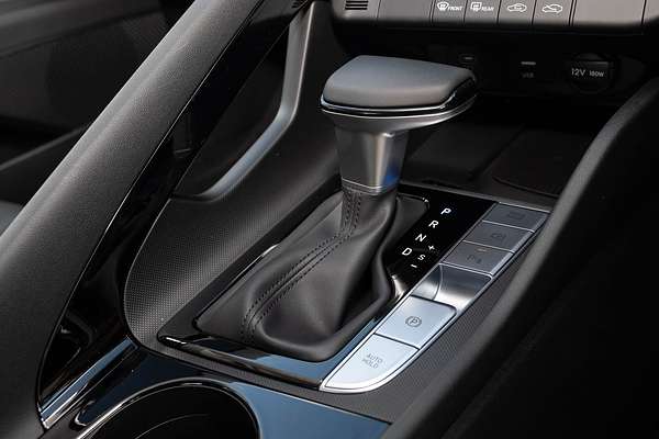2025 Hyundai i30 Elite Hybrid CN7.V2