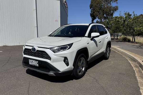 2020 Toyota RAV4 GXL AXAH54R
