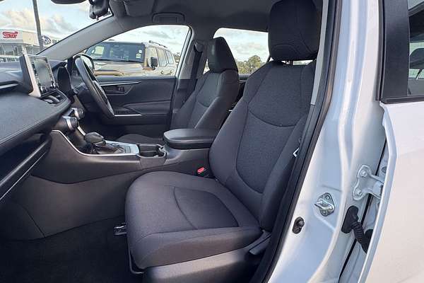 2019 Toyota RAV4 GX AXAH54R