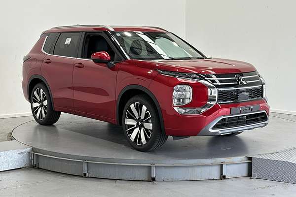 2025 Mitsubishi Outlander Exceed ZM