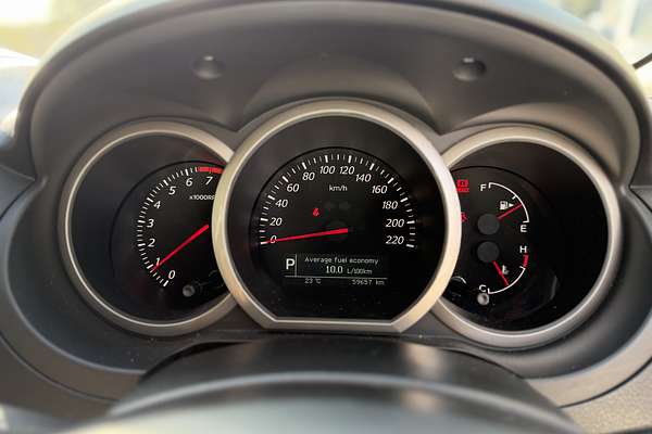 2015 Suzuki Grand Vitara Navigator JB