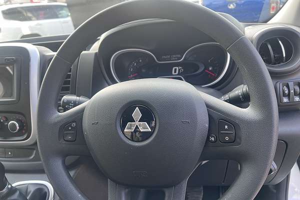 2022 Mitsubishi Express GLX SN SWB