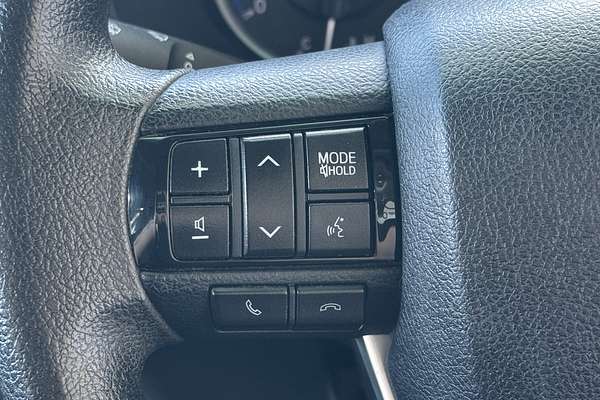 2016 Toyota Hilux SR GUN126R 4X4