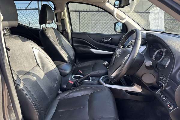 2017 Nissan Navara ST-X D23 Series 2 Rear Wheel Drive
