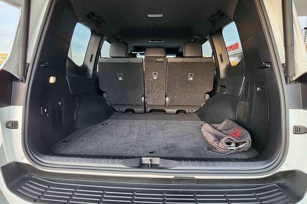 2023 Toyota Landcruiser GR Sport FJA300R
