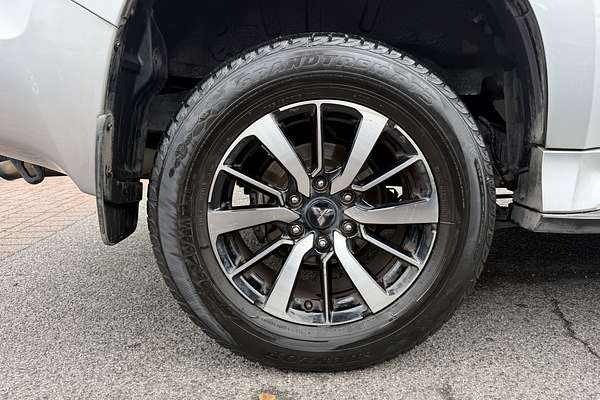 2018 Mitsubishi Pajero Sport Exceed QE