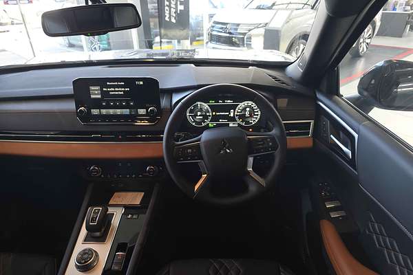 2024 Mitsubishi Outlander PHEV Exceed Tourer ZM