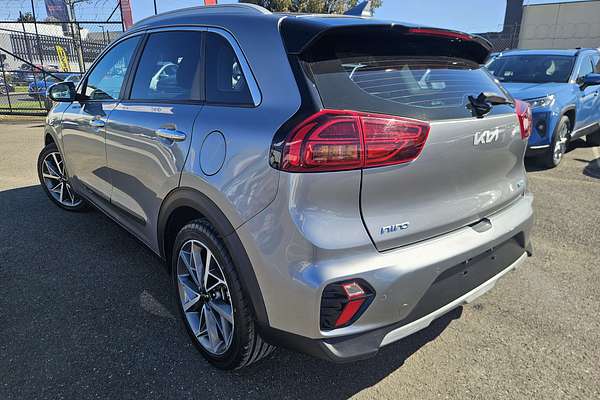 2021 Kia Niro Hybrid Sport DE