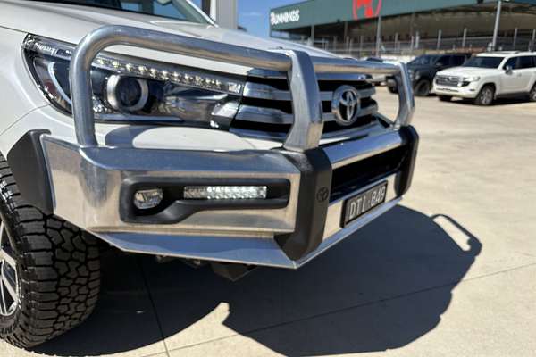 2017 Toyota Hilux SR5 (4x4) GUN126R MY17 4X4