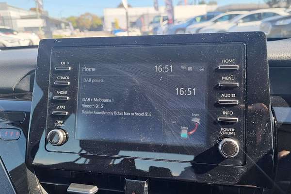 2024 Toyota Camry Ascent AXVH70R