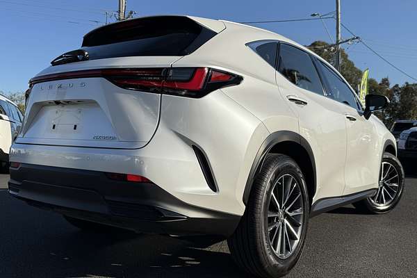 2022 Lexus NX NX350h Luxury AAZH20R