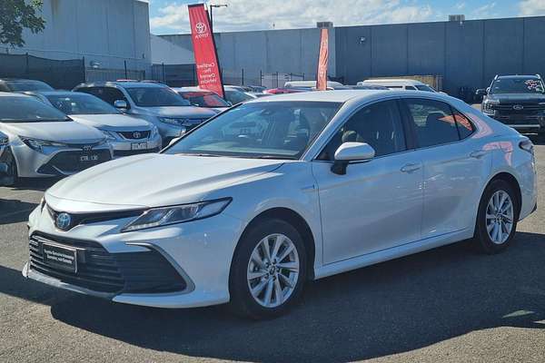 2024 Toyota Camry Ascent AXVH70R