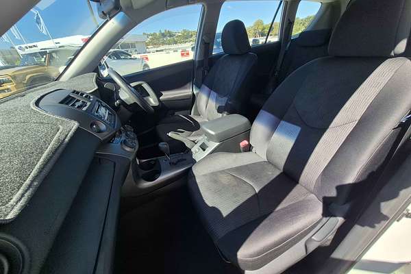 2011 Toyota RAV4 CV