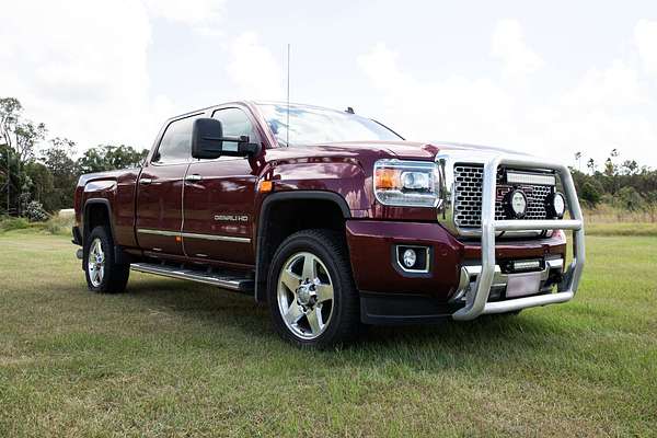 2016 GMC Denali