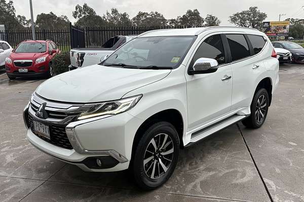 2017 Mitsubishi Pajero Sport GLS QE