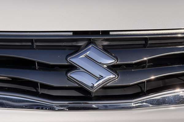 2015 Suzuki Grand Vitara Navigator JB