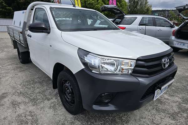 2017 Toyota Hilux Workmate TGN121R Rear Wheel Drive