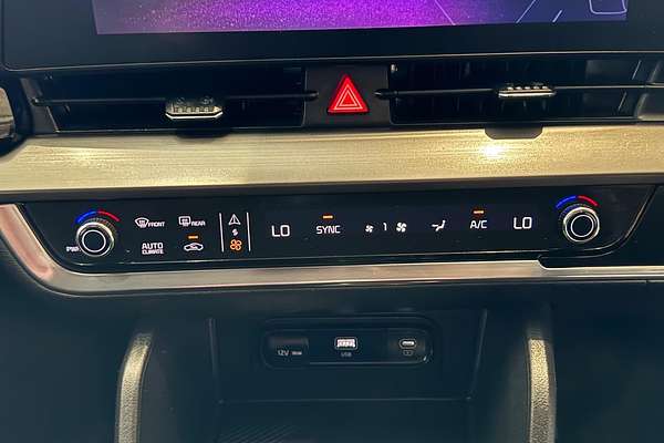 2024 Kia Sportage SX NQ5