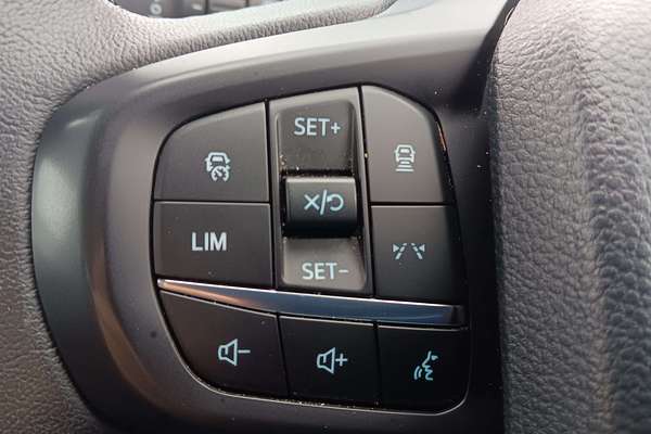 2025 Ford Everest Trend 2.0L