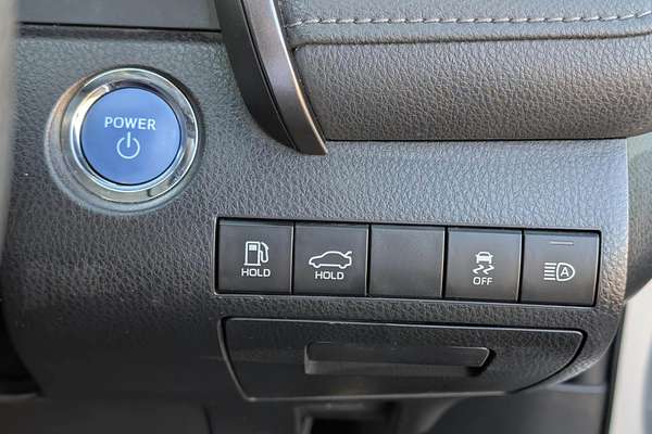 2023 Toyota Camry Ascent AXVH70R