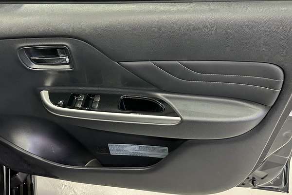 2023 Mitsubishi Triton Xtreme MR 4X4