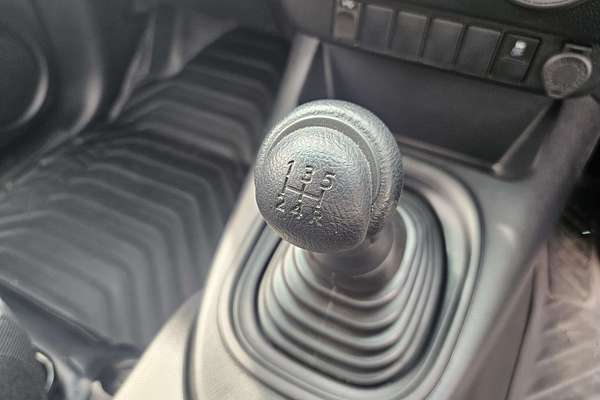 2021 Toyota Hilux Workmate TGN121R