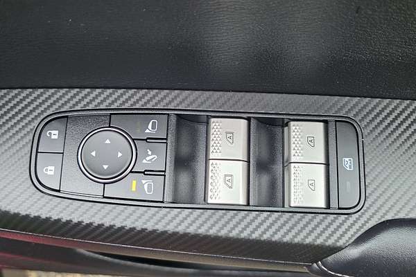 2024 Mitsubishi Outlander LS ZM