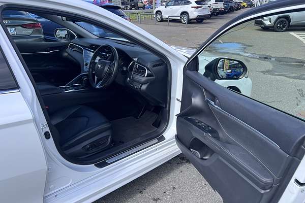 2018 Toyota Camry SX GSV70R
