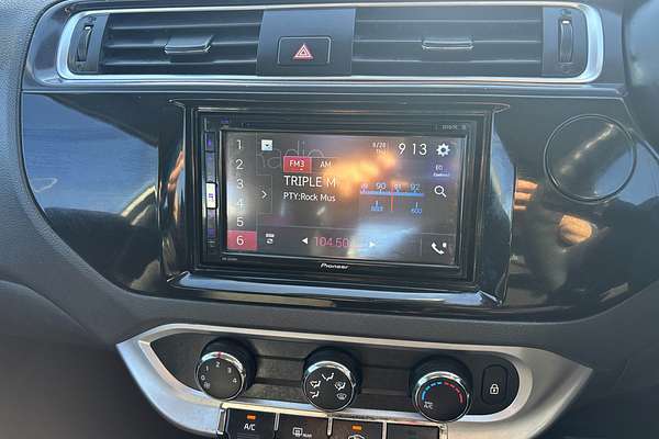 2015 Kia Rio S UB