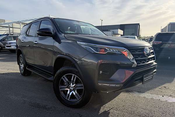 2024 Toyota Fortuner GXL GUN156R