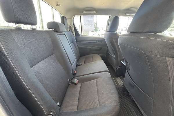 2020 Toyota Hilux SR GUN126R 4X4
