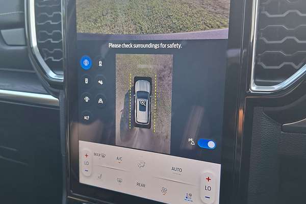 2025 Ford Everest Platinum 3.0L