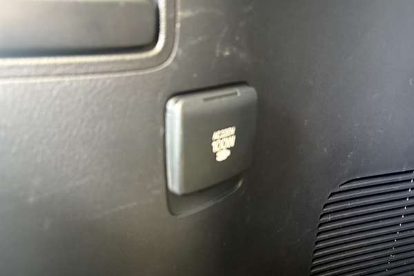 2020 Toyota Landcruiser Sahara VDJ200R