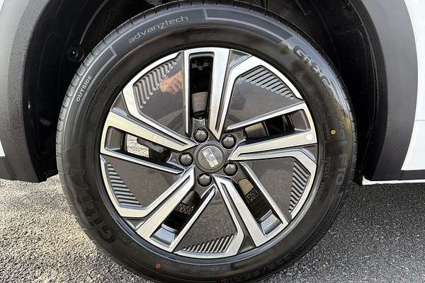 2025 Geely Starray EM-i Complete P145