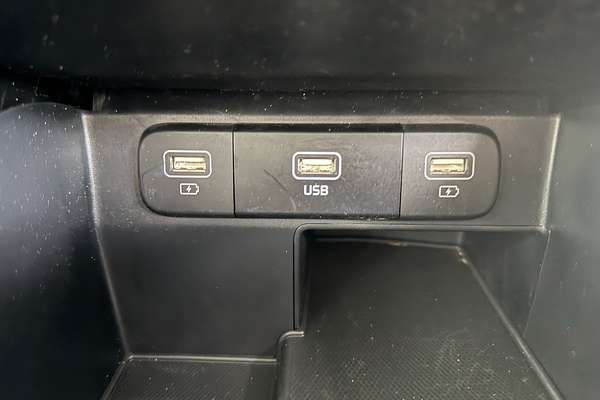 2022 Kia Sorento Sport MQ4