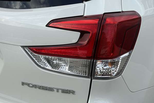 2021 Subaru Forester 2.5i-S S5