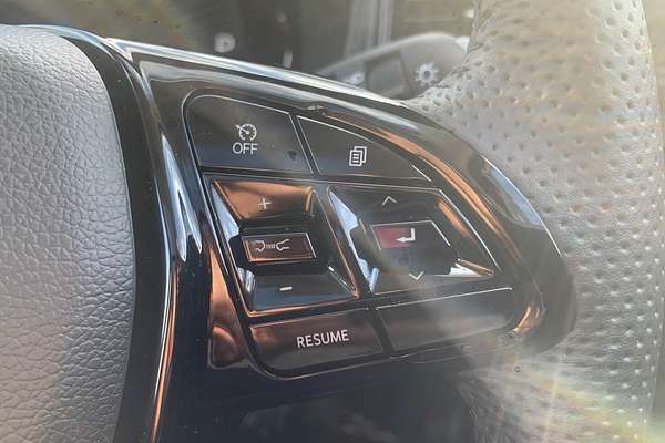 2025 Mahindra XUV3XO