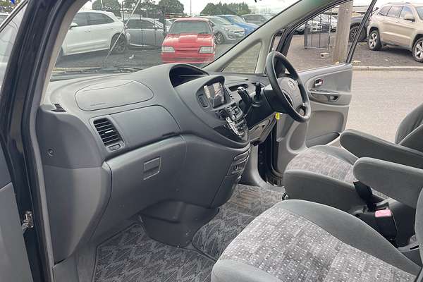2005 Toyota Estima Aeras