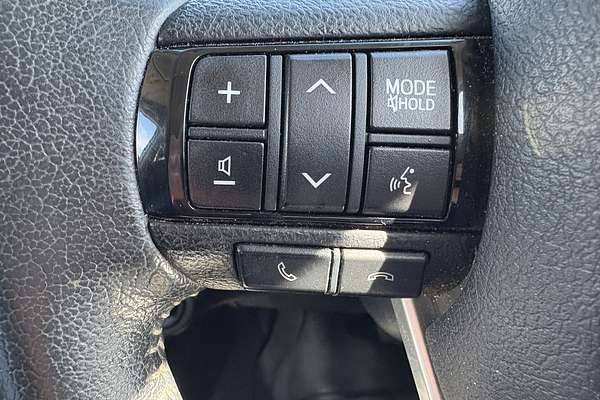 2017 Toyota Hilux SR5 (4x4) GUN126R MY17 4X4