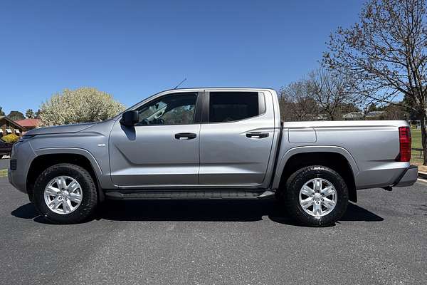 2025 Mitsubishi Triton GLX+ MV