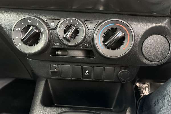 2016 Toyota Hilux Workmate TGN121R Rear Wheel Drive