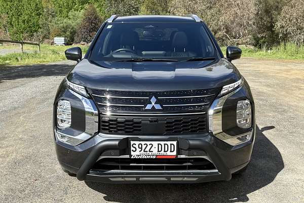 2024 Mitsubishi Outlander Exceed ZM