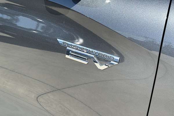 2025 Mitsubishi Outlander PHEV GSR ZM