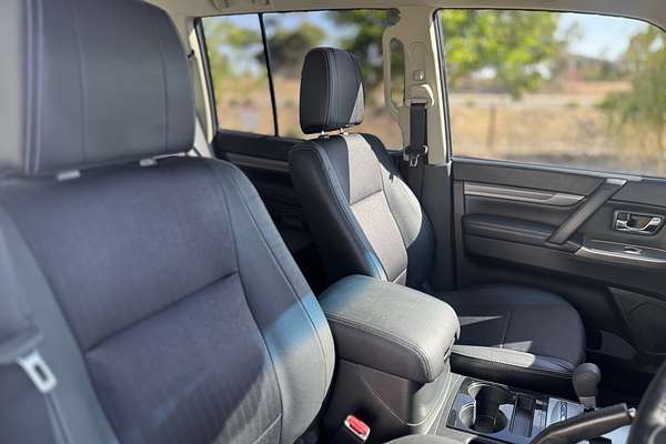 2018 Mitsubishi Pajero GLS LWB (4x4) 7 SEAT NX MY19