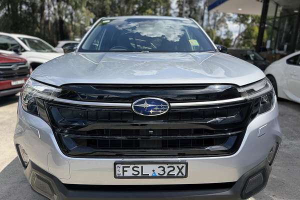 2025 Subaru Forester Hybrid Touring S6