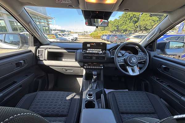 2025 Mitsubishi Triton GLX-R MV 4X4