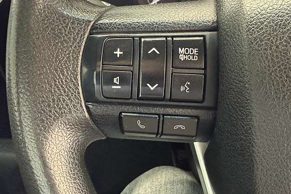 2016 Toyota Hilux Workmate TGN121R Rear Wheel Drive