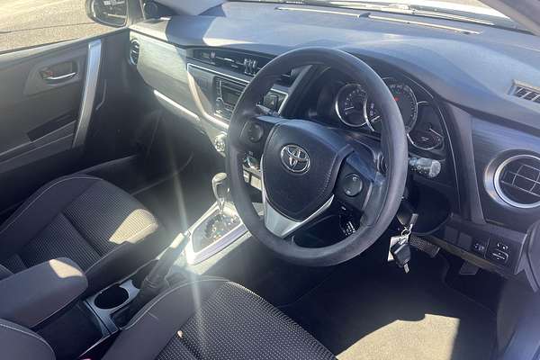 2013 Toyota COROLLA Ascent ZRE182R