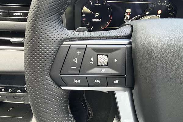 2025 Mitsubishi Outlander LS ZM